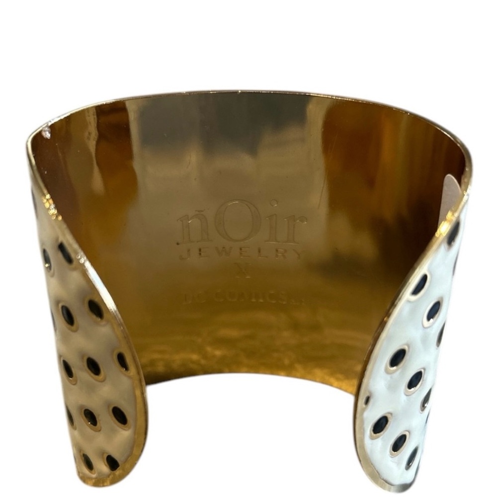 nOir x DC COMICS Bracelet NEW - Picture 3 of 3